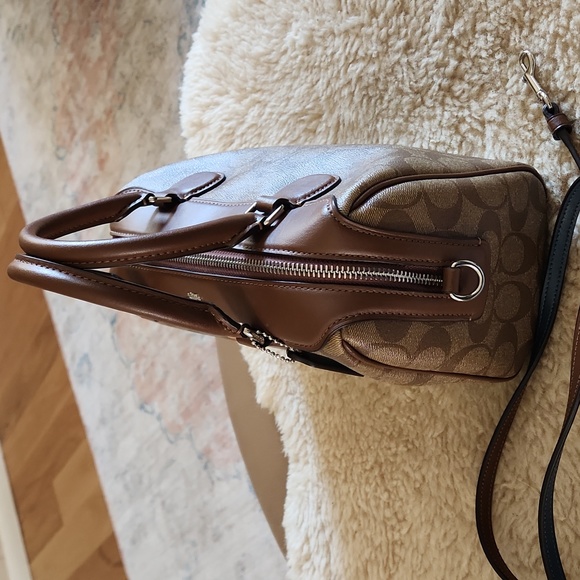 Coach Rowan Signature Rainbow Logo Satchel/Crossbody π - Picture 6 of 16